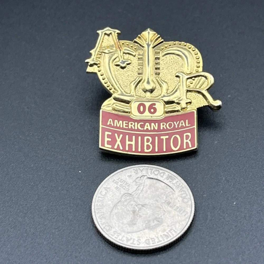 2006 American Royal‎ Exhibitor Gold Tone Livestock Show Lapel Hat Pin